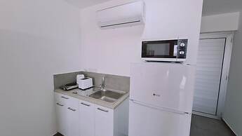 100 AN - Napa Living 36