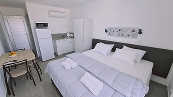 100 AN - Napa Living 39