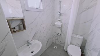 100 AN - Napa Living 39