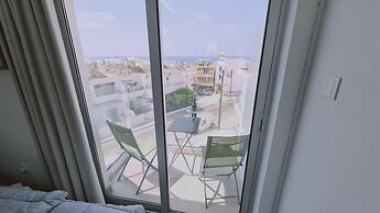 100 AN - Napa Living 39