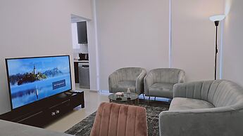 104 NIC - 403 Stay Cosmo City Suite