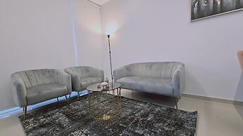 104 NIC - 403 Stay Cosmo City Suite