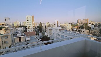 104 NIC - 403 Stay Cosmo City Suite