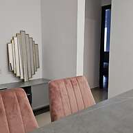 104 NIC - 403 Stay Cosmo City Suite