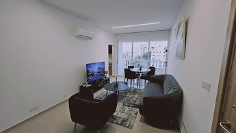 104 NIC - 303 Stay Cosmo City Suite