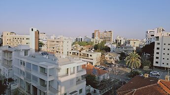 104 NIC - 401 Stay Cosmo City Suite