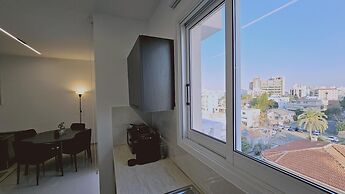 104 NIC - 401 Stay Cosmo City Suite