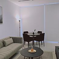 104 NIC - 401 Stay Cosmo City Suite