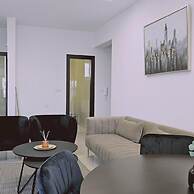 104 NIC - 401 Stay Cosmo City Suite