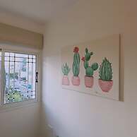 83 Lim3 - Stay Sunlit Apartment