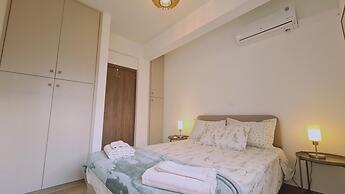83 Lim3 - Stay Sunlit Apartment