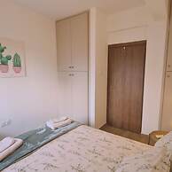 83 Lim3 - Stay Sunlit Apartment