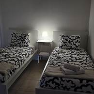 64 LCA - Stay Skyline Nest