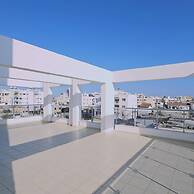 64 LCA - Stay Skyline Nest