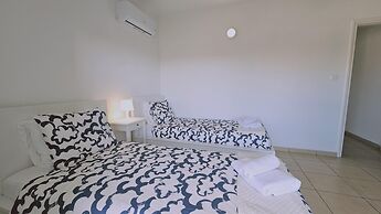 64 LCA - Stay Skyline Nest