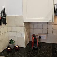 04 PAP - Stay in Paradise Gardens