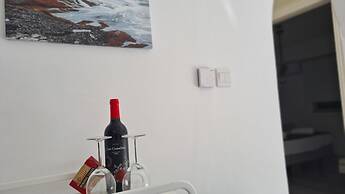 16 PRO - Stay Monte Elias Apartment