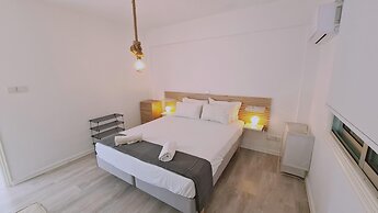 16 PRO - Stay Monte Elias Apartment