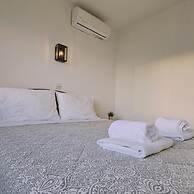 01 LIM - Stay Sky Apartment