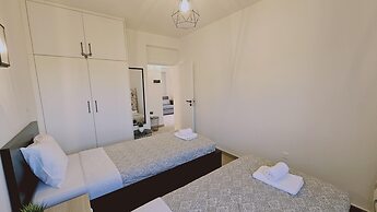 01 LIM - Stay Sky Apartment