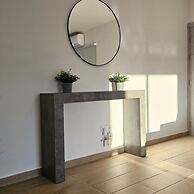 01 LIM - Stay Sky Apartment