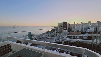 01 LIM - Stay Sky Apartment