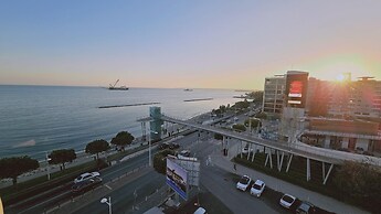 01 LIM - Stay Sky Apartment