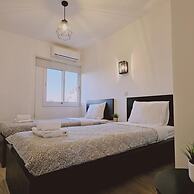 01 LIM - Stay Sky Apartment