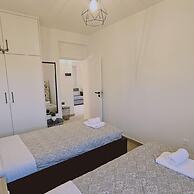 01 LIM - Stay Sky Apartment