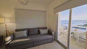 01 LIM - Stay Sky Apartment