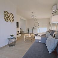 01 LIM - Stay Sky Apartment