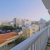 104 NIC - 402 Stay Cosmo City Suite