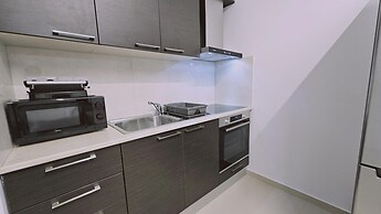 104 NIC - 402 Stay Cosmo City Suite