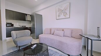 104 NIC - 402 Stay Cosmo City Suite