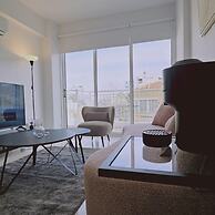 104 NIC - 102 Stay Cosmo City Suite