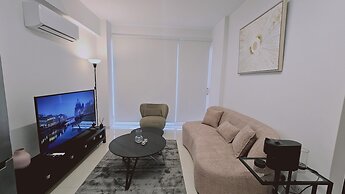 104 NIC - 102 Stay Cosmo City Suite