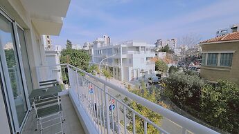 104 NIC - 102 Stay Cosmo City Suite