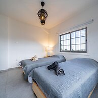 Stay Golden Sands in Paralimni