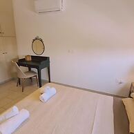 83 Lim1 - Stay Mermaid s Cove