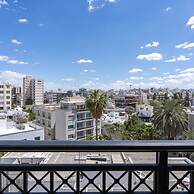 94 NIC - Stay Cityscape Charm