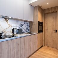 94 NIC - Stay Cityscape Charm