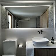 94 NIC - Stay Cityscape Charm