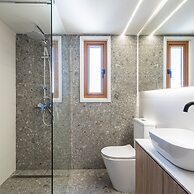 94 NIC - Stay Cityscape Charm