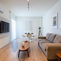 94 NIC - Stay Cityscape Charm