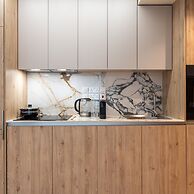 94 NIC - Stay Cityscape Charm