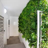 89 LIM - Stay Zen Studio