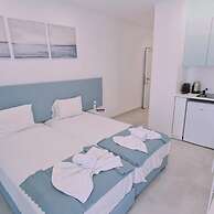 84 AN 2 - Stay Napa Oasis Studio