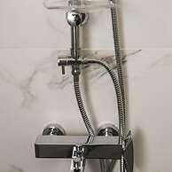 96 Nic2 - Stay Urban Skin Suite