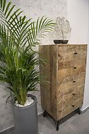 96 Nic2 - Stay Urban Skin Suite