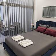 96 Nic2 - Stay Urban Skin Suite